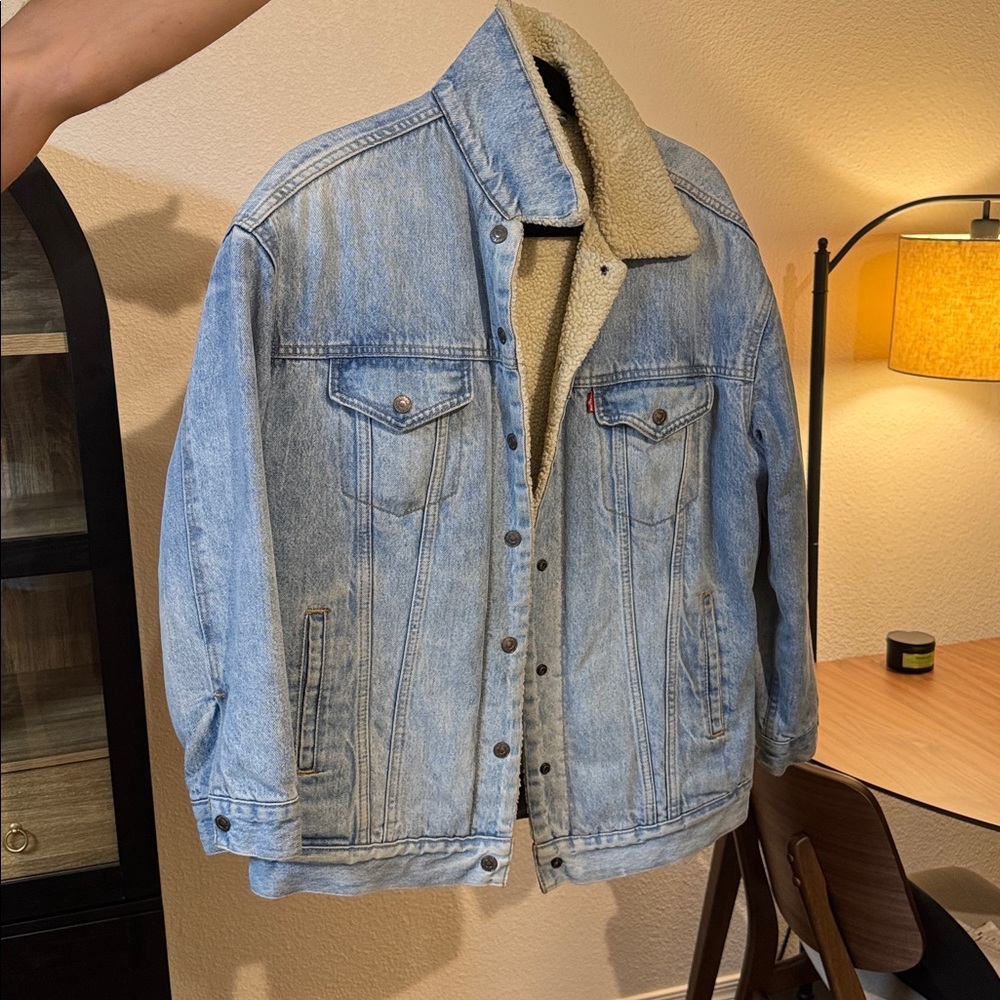 Levi's Blue Denim Jacket with Beige Lining